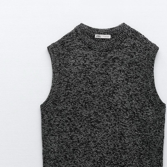 ZARA | OVERSIZED TWISTED YARN KNIT VEST - Picture 6 of 11